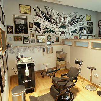 Pepe & Zuno Electric Tattooing 2009